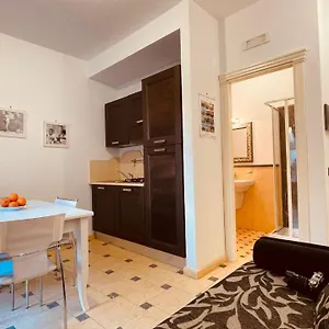 https://il-bastione-cefal-holiday-apartments.sicilyhotelsitaly.net